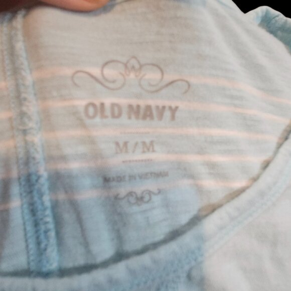 Old Navy Light Blue Striped 3/4 Sleeve Tee – Size Medium – Casual Top - Picture 5 of 5